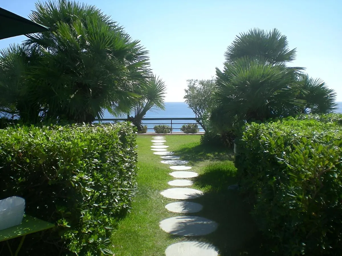 *****  Grand Hotel Del Mare Resort & Spa Бордигера Италия